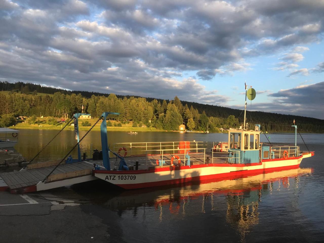 Apartmany Lipno - Frymburk Exterior foto